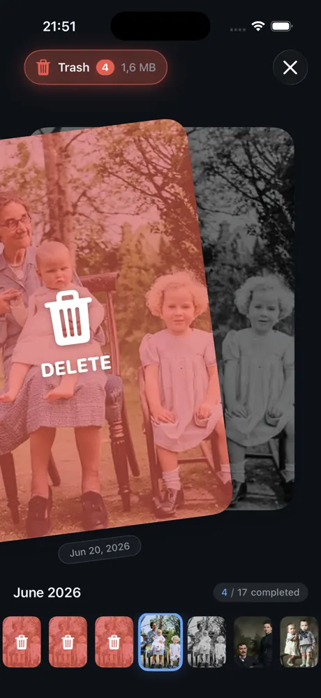 Camera Roll Cleaner: Cleany - Swipe through the mess. Keep control.